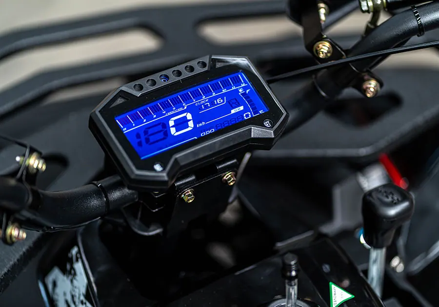 COMMANDER 250 XCROSS จอเรือนไมล์ดีไซน์ดุดัน