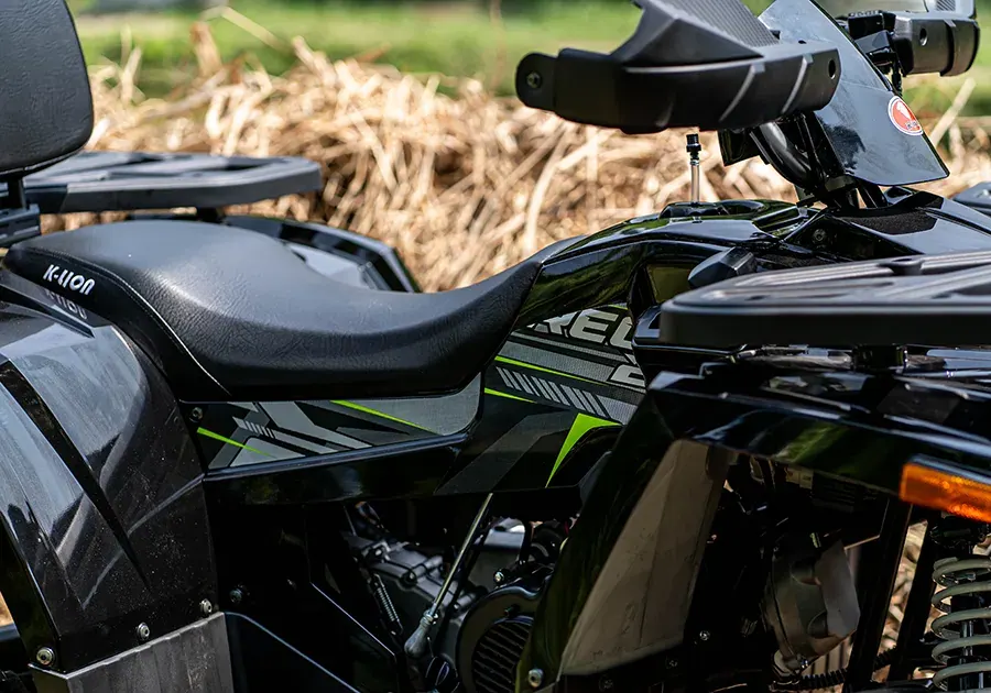 RECON 250 RDX เบาะนั่งและพนักพิงดีไซน์พรีเมี่ยม
