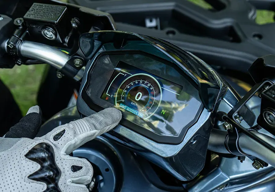 RECON 250 RDX หน้าจอแสดงผล TFT