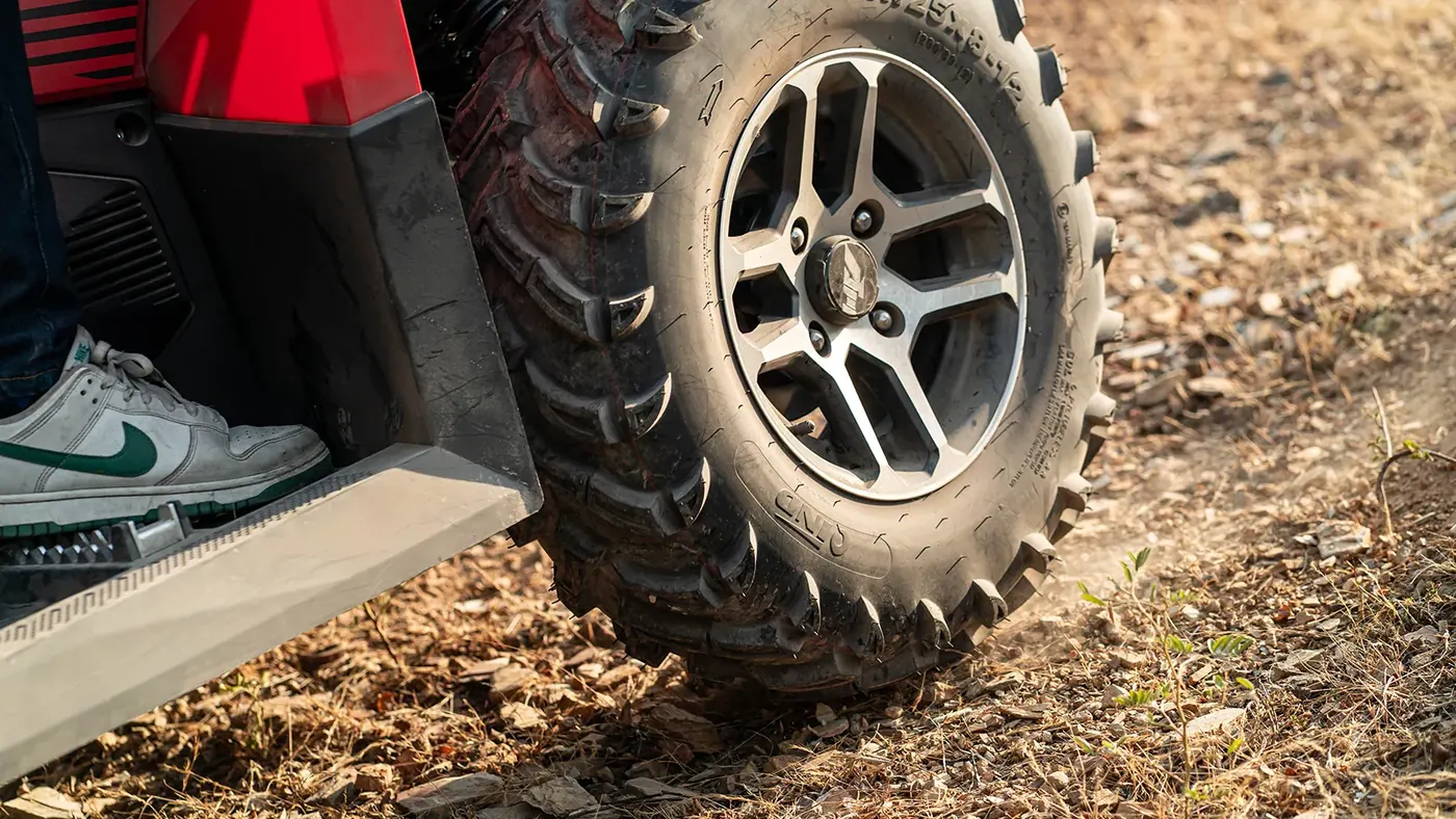 STRIKER 420L EPS 4x4 HIGH-DENSITY COMFORT