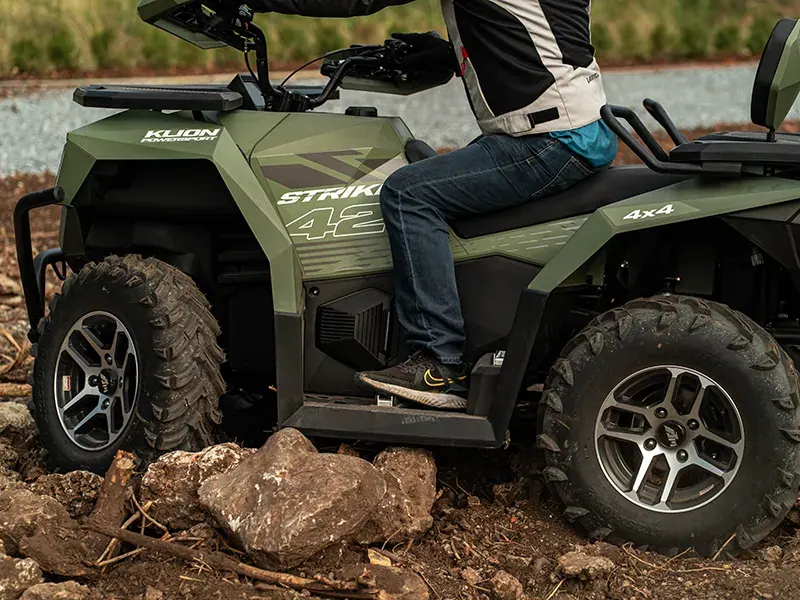 STRIKER 420L EPS 4x4 HIGH-STRENGTH DESIGN