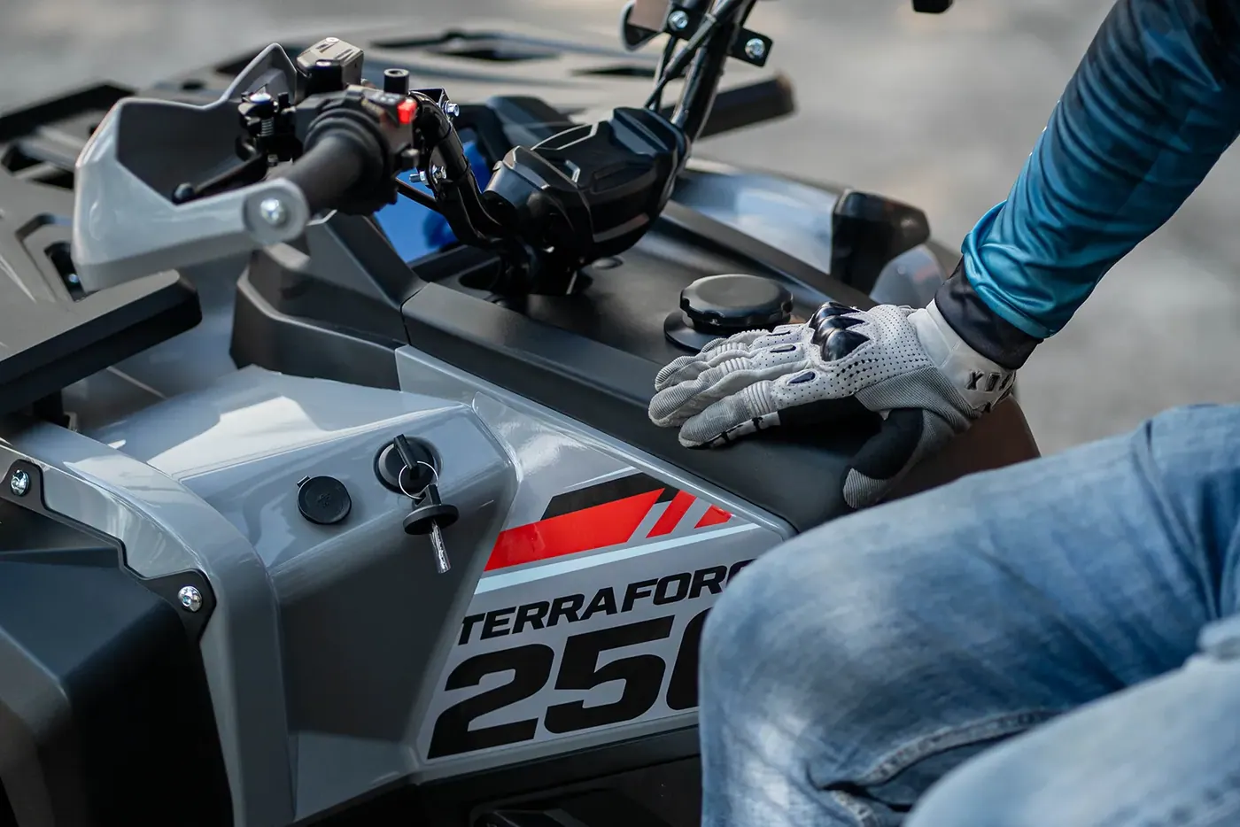 TERRAFORCE 250 SMART NEGATIVE DISPLAY