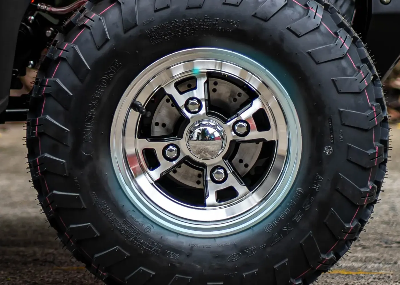 XWOLF 250 PRO 2x4 ล้ออัลลอยขอบ 10 นิ้ว